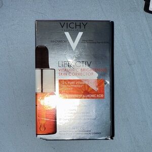 Vichy LiftActiv Vitamin C Brightening Skin Corrector (New)